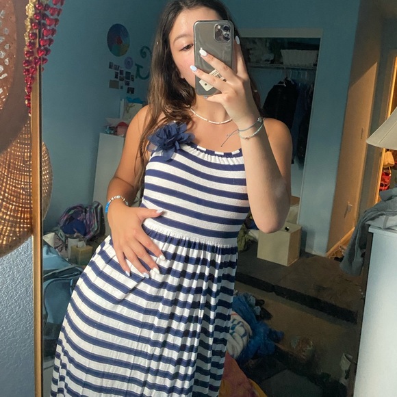 Cute summer dress!! - Picture 1 of 2